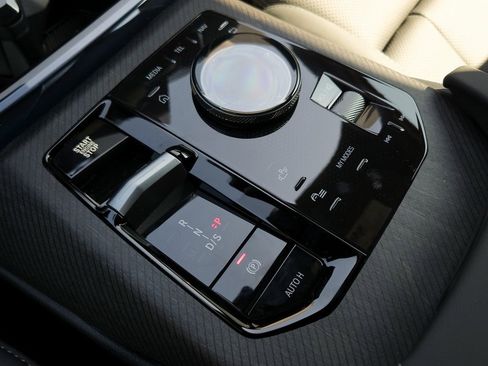 New 2026 BMW X3 xDrive30 w/ Premium Package image 12