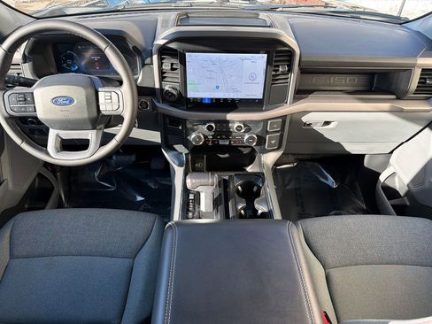 Used 2025 Ford F150 Lightning XLT image 18