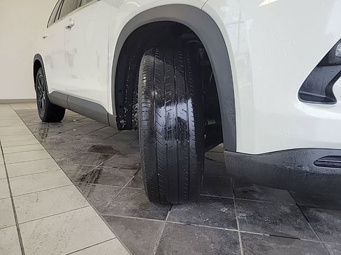 Used 2024 Toyota Grand Highlander Platinum image 20