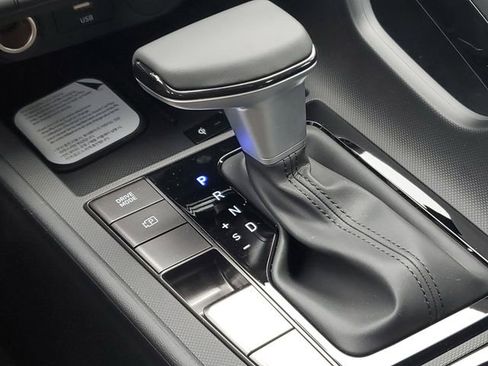 New 2026 Hyundai Elantra Sport FWD image 31