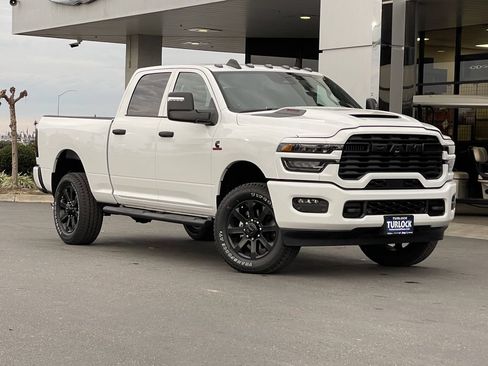 New 2026 RAM 2500 Tradesman AWD/4WD image 2