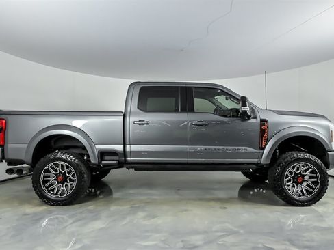 Used 2024 Ford F250 Lariat w/ Lariat Ultimate Package AWD/4WD image 10