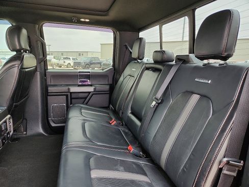 Used 2021 Ford F250 Platinum w/ FX4 Off-Road Package AWD/4WD image 10