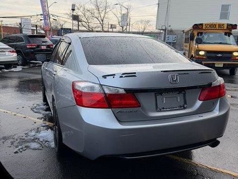 Used 2013 Honda Accord LX image 5