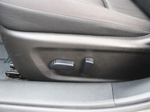 Used 2025 Nissan Altima 2.5 SV image 43