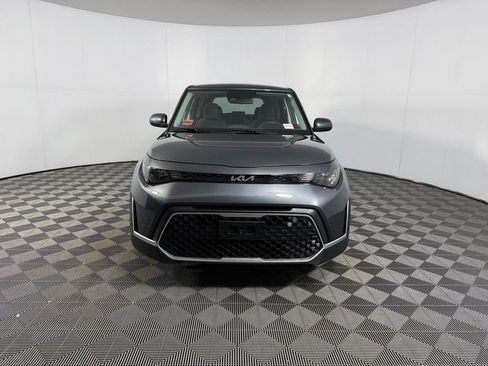 Used 2025 Kia Soul LX w/ LX Technology Package FWD image 11
