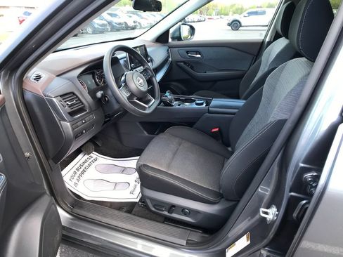 Used 2023 Nissan Rogue SV AWD/4WD image 4