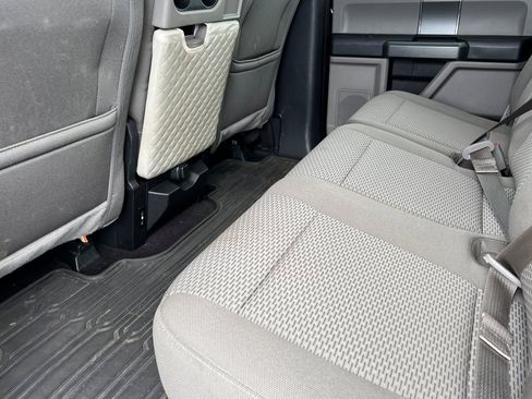 Used 2019 Ford F150 XLT w/ Equipment Group 302A Luxury image 12