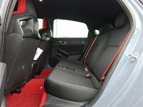 Used 2025 Honda Civic Type R image 13
