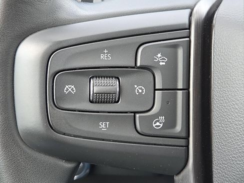 Used 2024 GMC Sierra 1500 AT4 w/ Technology Package AWD/4WD image 19