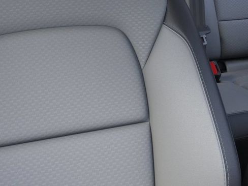 New 2025 Ford Escape SE FWD image 16