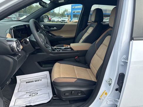 New 2026 Chevrolet Equinox ACTIV w/ Convenience Package III image 9