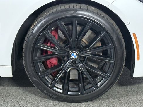 Used 2022 BMW 750i xDrive w/ Executive Package image 6