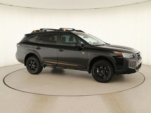 Used 2025 Subaru Outback Wilderness AWD/4WD image 9