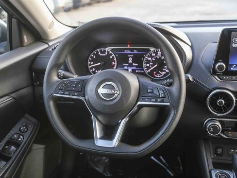 Used 2024 Nissan Sentra SV image 14