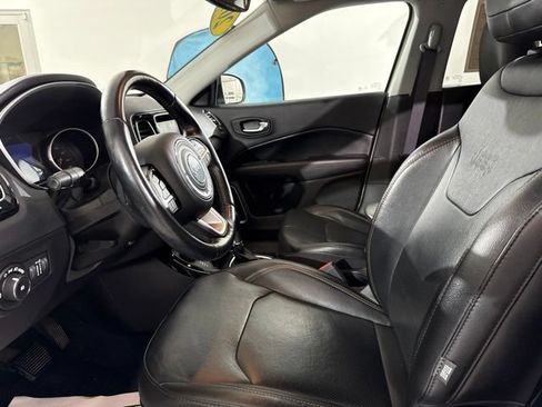 Used 2020 Jeep Compass Limited AWD/4WD image 18
