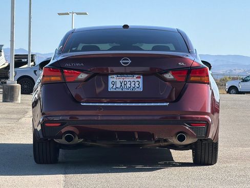 Used 2023 Nissan Altima 2.5 SL FWD image 5