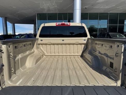 Used 2023 Chevrolet Colorado Trail Boss w/ Advanced Trailering Package AWD/4WD image 9