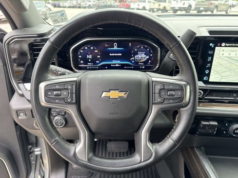 Used 2024 Chevrolet Silverado 2500 LT w/ Convenience Package AWD/4WD image 21