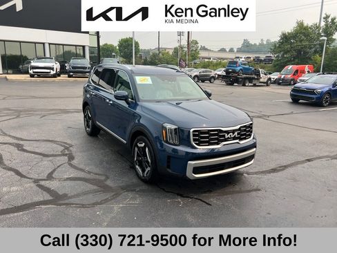Certified 2024 Kia Telluride S w/ S Sunroof Package AWD/4WD image 7