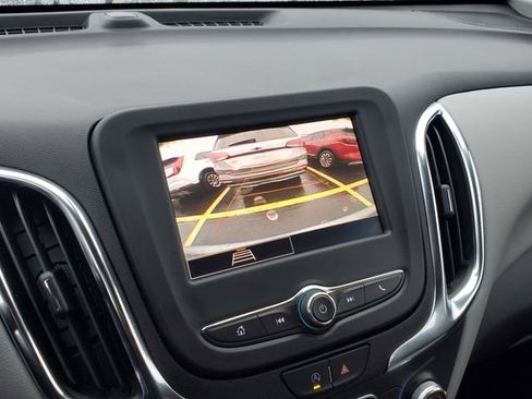 Certified 2024 Chevrolet Equinox LS w/ Driver Confidence II Package image 29