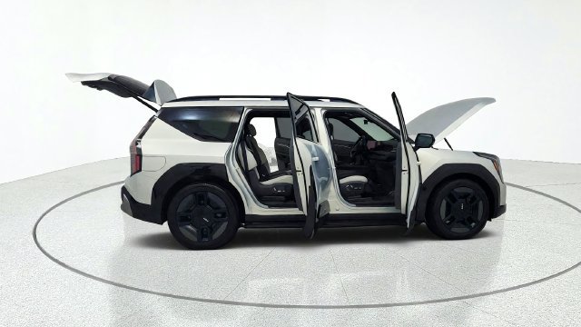 Used 2024 Kia EV9 GT-Line AWD/4WD image 19
