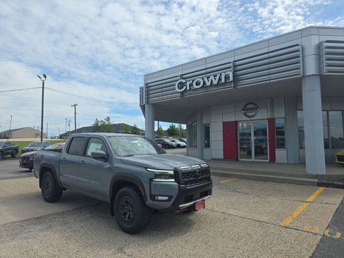 New 2025 Nissan Frontier PRO-4X image 1