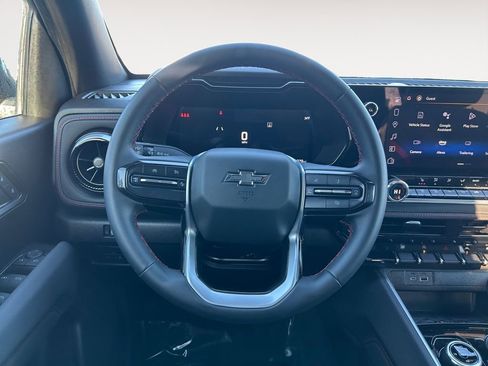 Used 2024 Chevrolet Colorado Z71 w/ Z71 Convenience Package 2 image 14