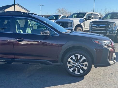 Used 2024 Subaru Outback Limited AWD/4WD image 4