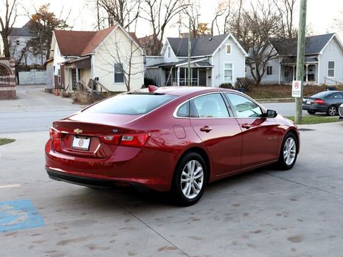 Used 2016 Chevrolet Malibu Hybrid w/ Leather Package image 7