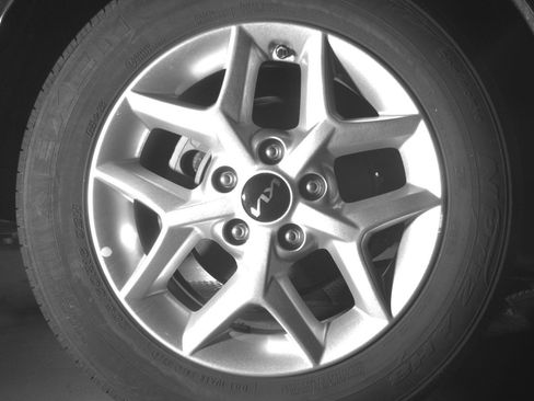 Used 2025 Kia Soul LX w/ LX Technology Package FWD image 15