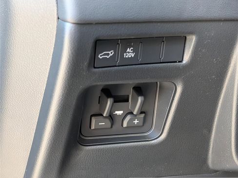 New 2026 Lexus LX 700h F Sport image 22