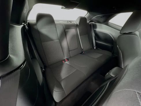 Used 2016 Dodge Challenger R/T w/ Driver Convenience Group image 25