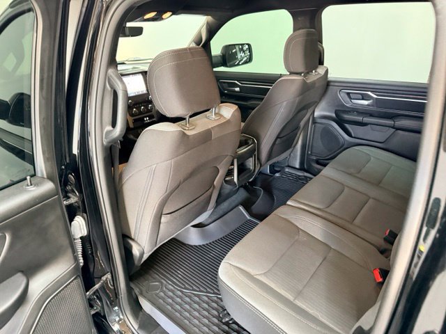 Used 2024 RAM 1500 Big Horn AWD/4WD image 31