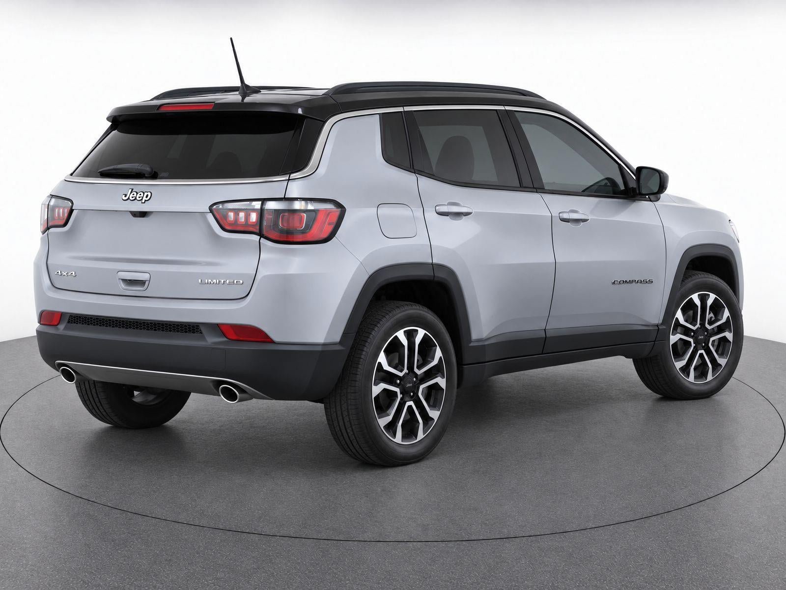 Used 2023 Jeep Compass Limited AWD/4WD image 8