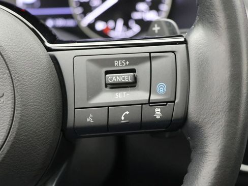 Used 2023 Nissan Rogue SV w/ SV Premium B Package image 20