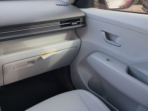 New 2026 Hyundai Kona SE image 19