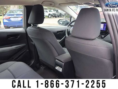 Used 2024 Toyota Corolla LE FWD image 27