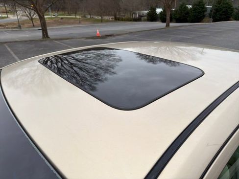 Used 2006 Ford Fusion SEL image 21