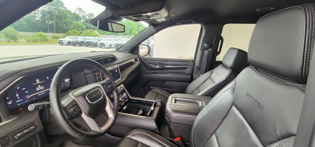 Used 2024 GMC Yukon Denali AWD/4WD image 20