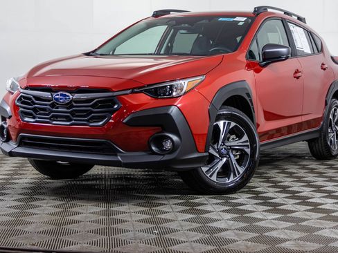 Used 2026 Subaru Crosstrek 2.5i Premium AWD/4WD image 2