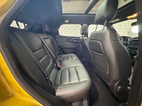 Used 2023 Chevrolet TrailBlazer ACTIV w/ Sun and Liftgate Package FWD image 11
