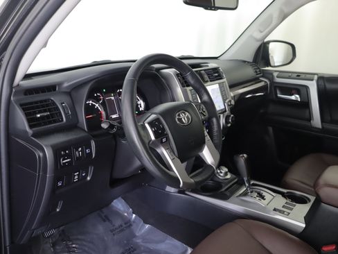 Used 2023 Toyota 4Runner Limited AWD/4WD image 12