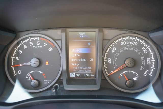 Used 2023 Toyota Tacoma SR AWD/4WD image 33