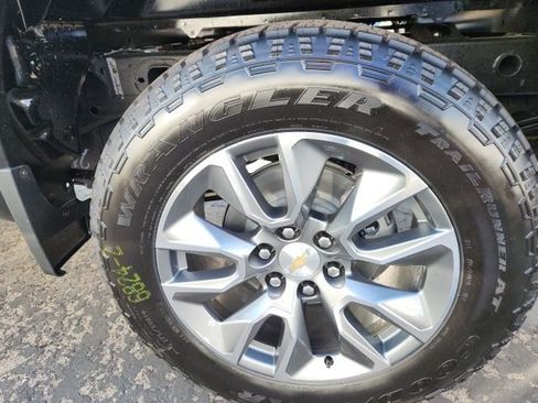 New 2026 Chevrolet Silverado 1500 LT AWD/4WD image 12