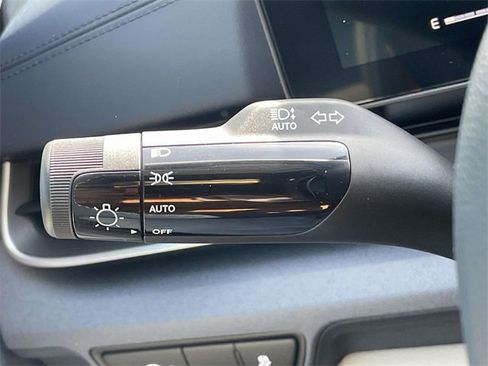 New 2026 Kia Carnival EX image 31