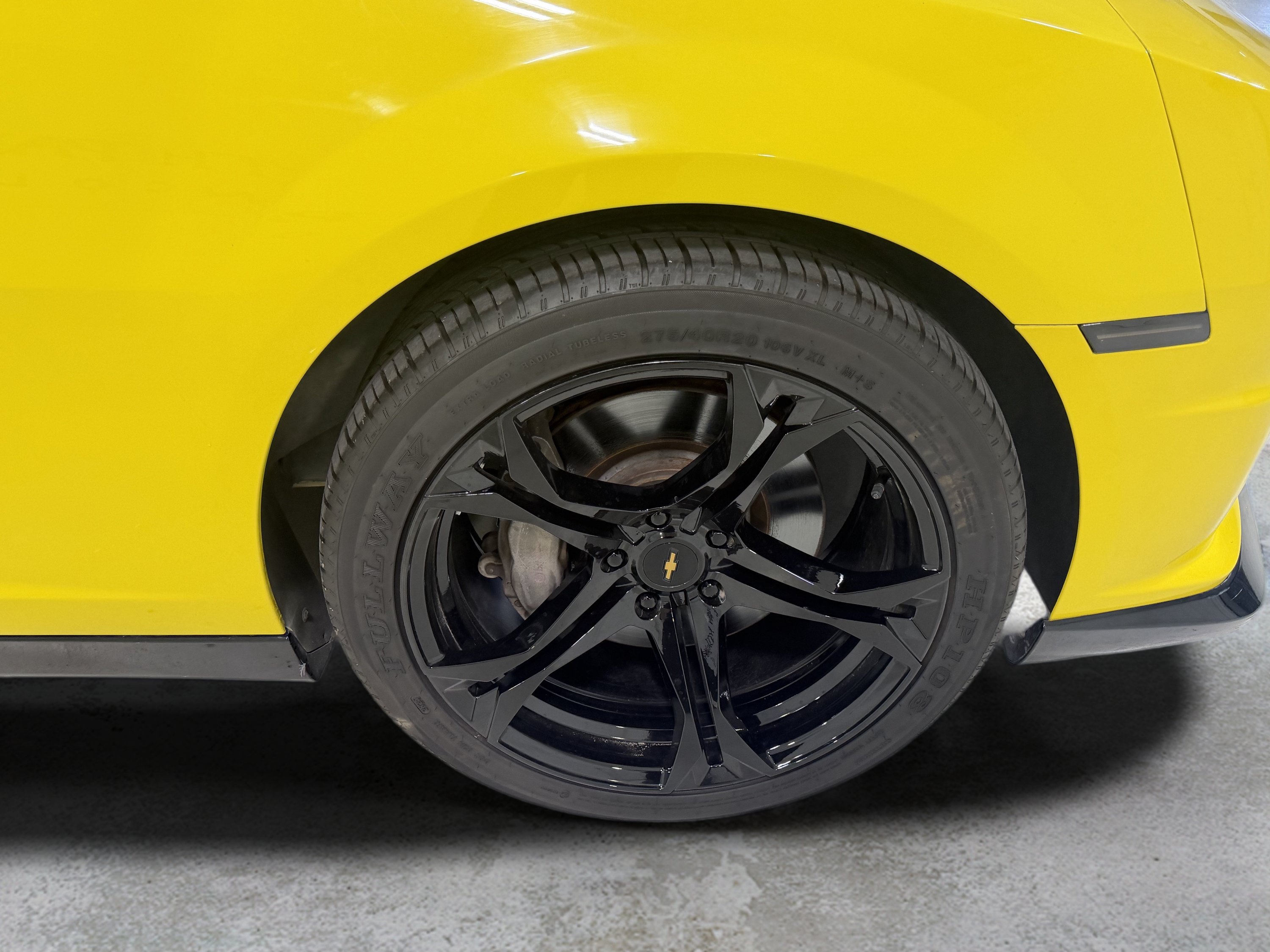 Used 2010 Chevrolet Camaro SS w/ LPO, Ground Effects Package RWD image 17