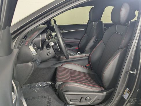 Used 2024 Genesis G70 2.5T w/ Sport Prestige Package image 14