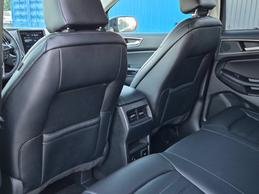 Certified 2024 Ford Edge SEL w/ Convenience Package AWD/4WD image 23