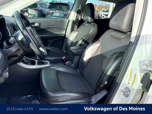 Used 2020 Jeep Compass Latitude w/ Cold Weather Group image 11